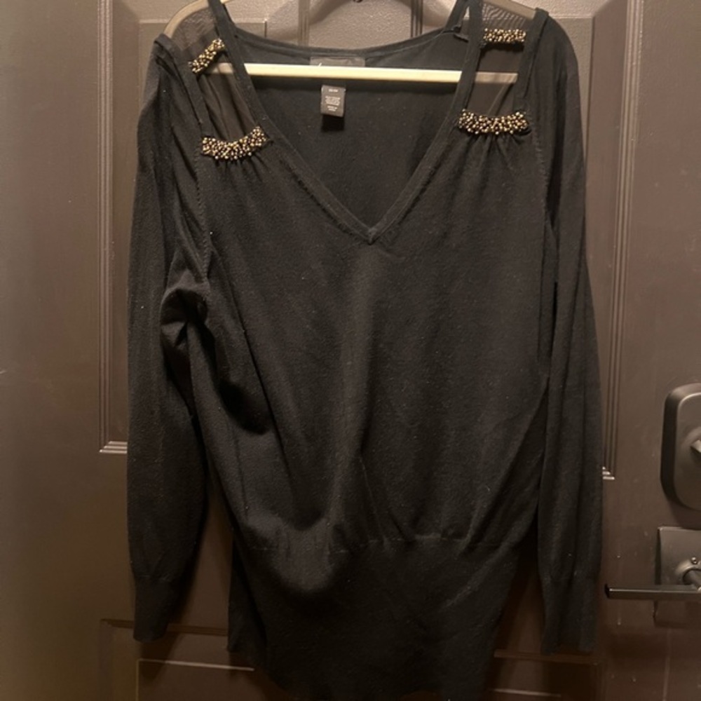 Beautiful Black Sweater w/ Shoulder Embellishment 22/24